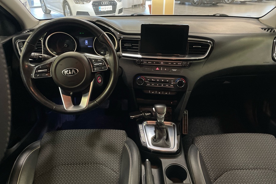 Kia Ceed vaihtoauto