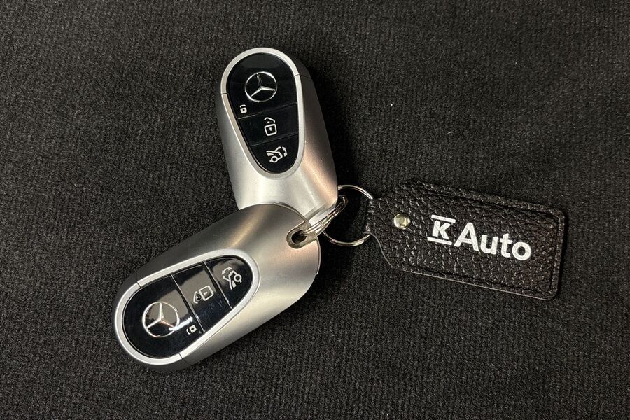 Mercedes-Benz EQS vaihtoauto