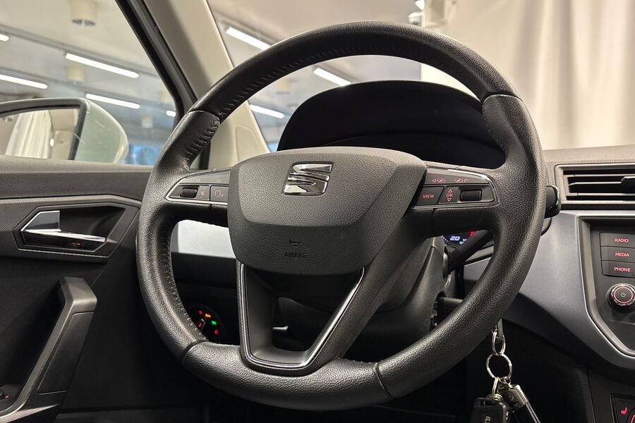 SEAT Arona vaihtoauto