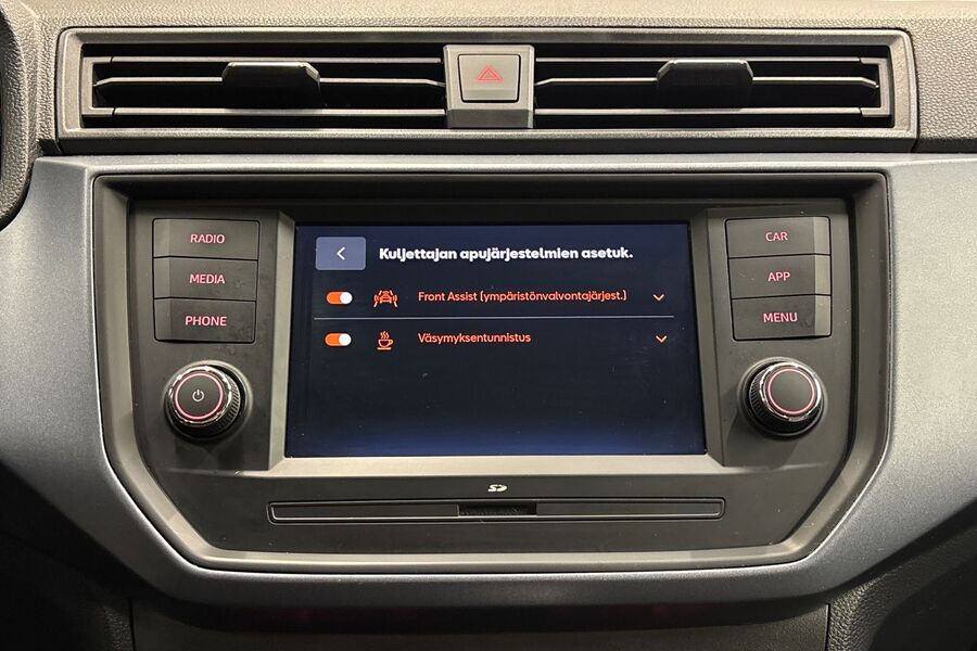 SEAT Arona vaihtoauto