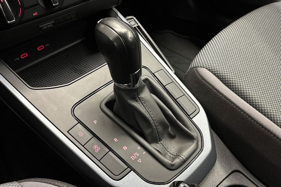 SEAT Arona vaihtoauto