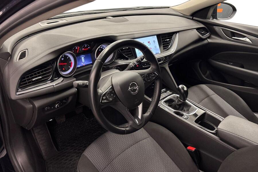 Opel Insignia vaihtoauto