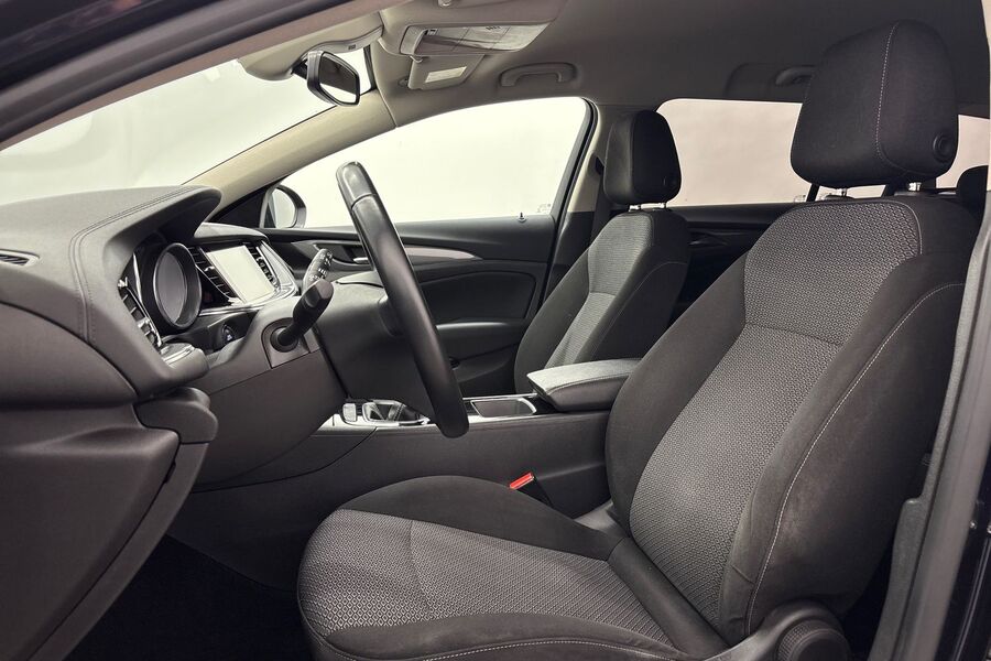 Opel Insignia vaihtoauto