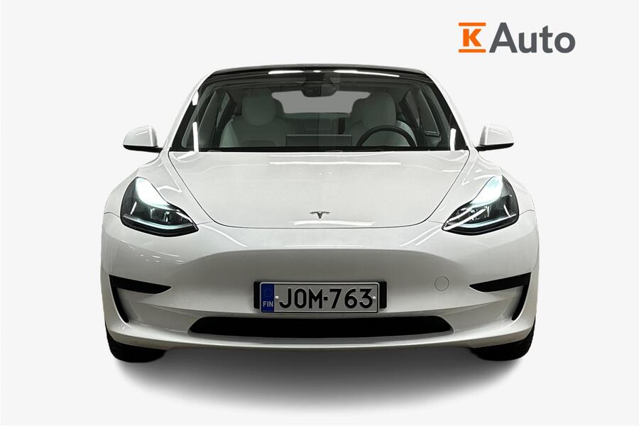 Tesla Model 3 vaihtoauto