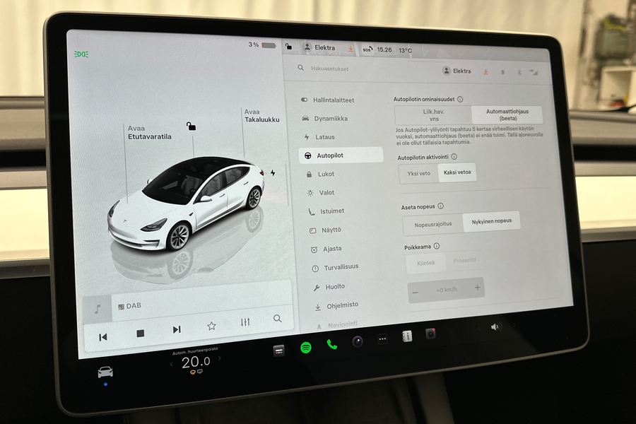 Tesla Model 3 vaihtoauto