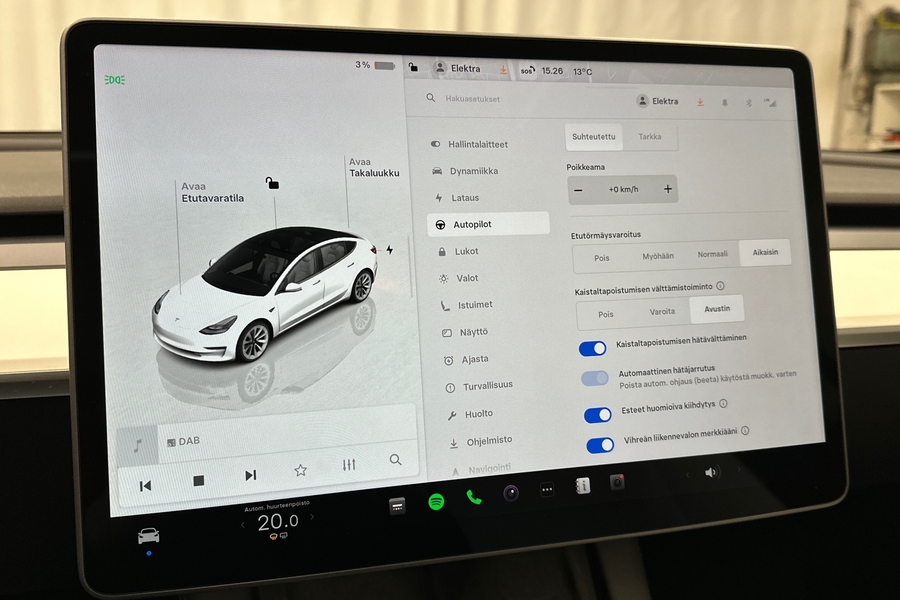 Tesla Model 3 vaihtoauto