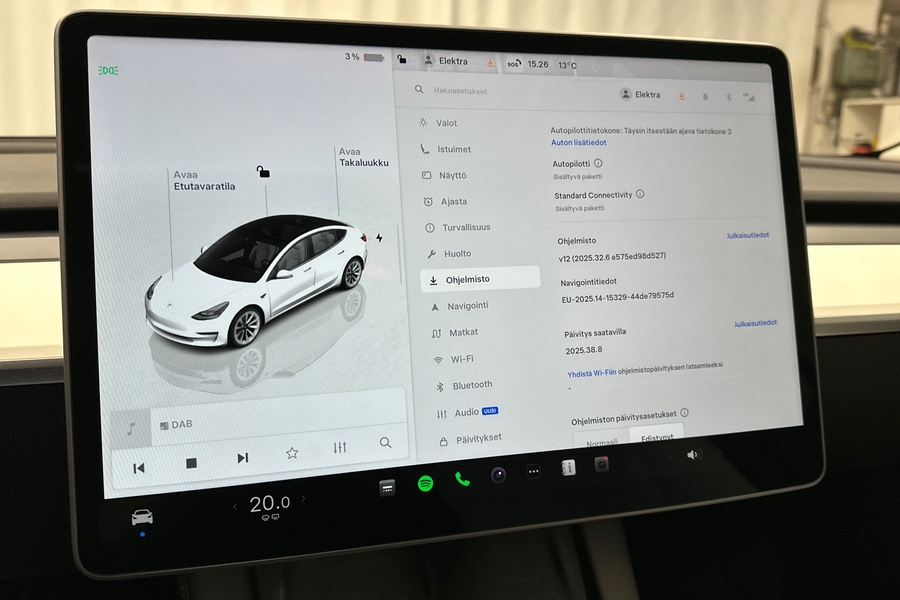 Tesla Model 3 vaihtoauto