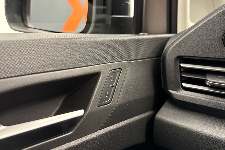 Volkswagen Caddy Maxi vaihtoauto