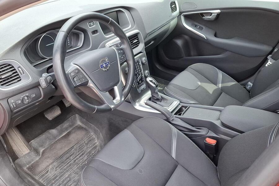 Volvo V40 vaihtoauto