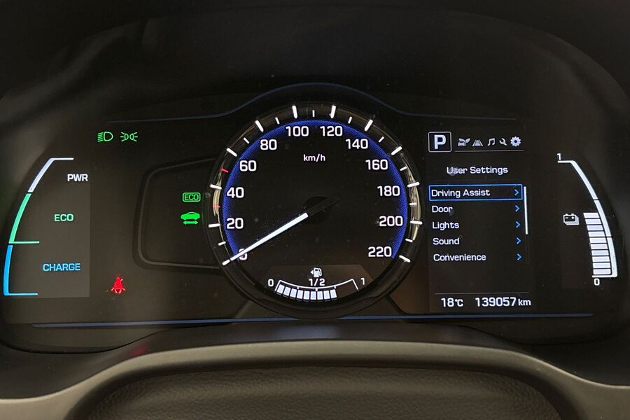 Hyundai IONIQ hybrid vaihtoauto