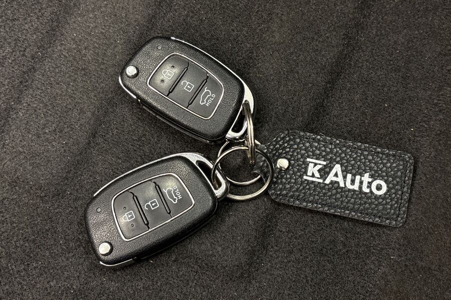 Hyundai IONIQ hybrid vaihtoauto