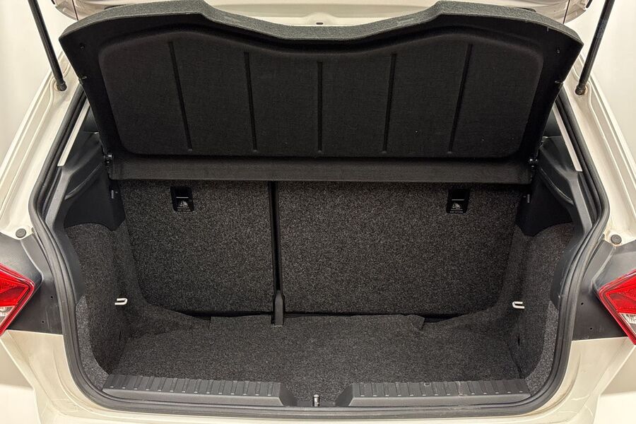 SEAT Ibiza vaihtoauto