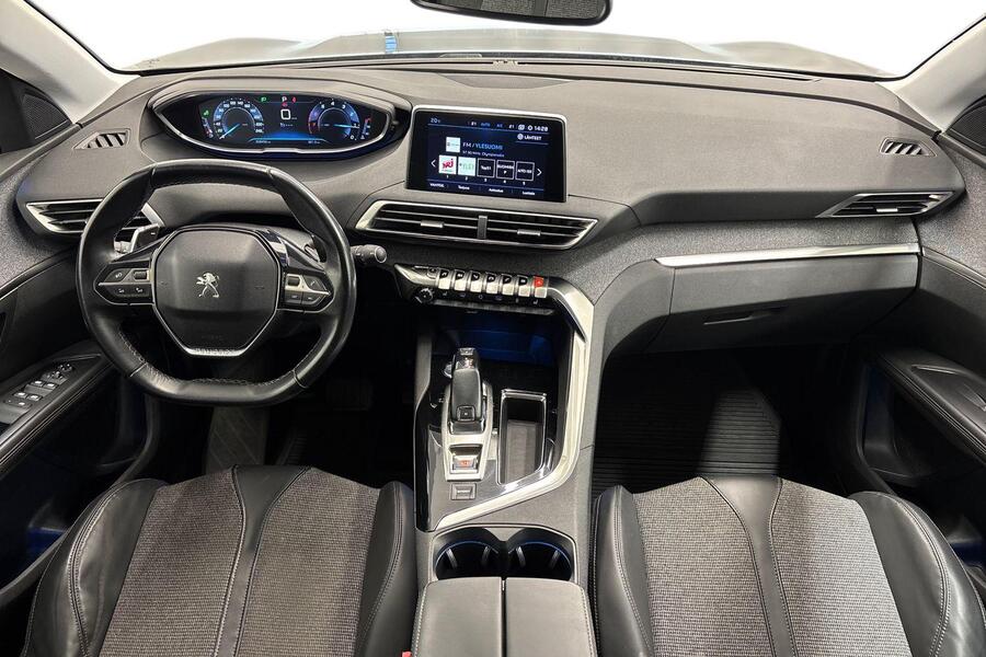 Peugeot 5008 vaihtoauto