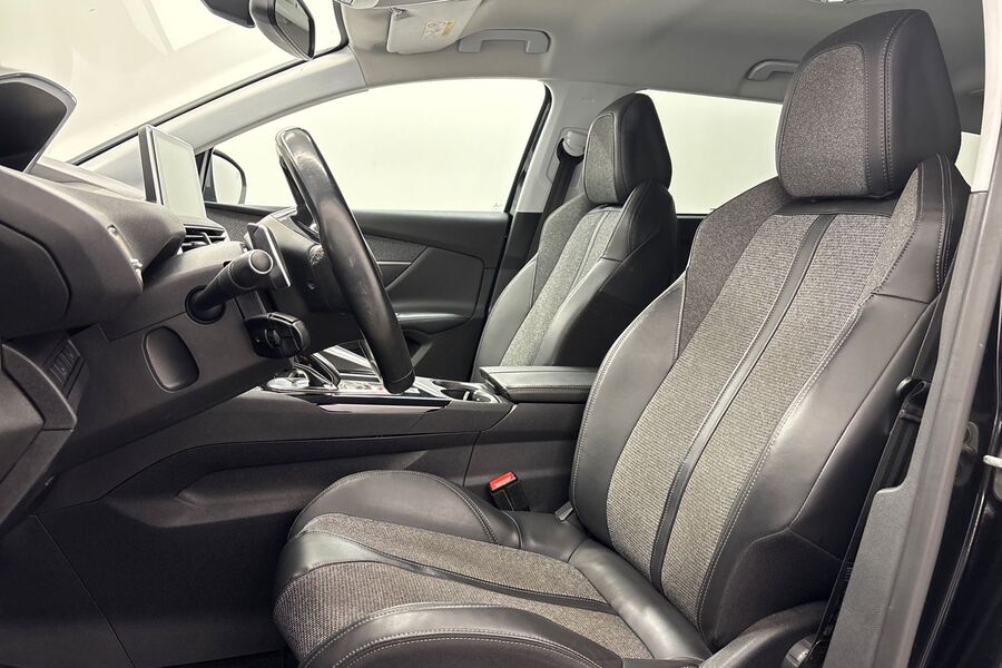 Peugeot 5008 vaihtoauto