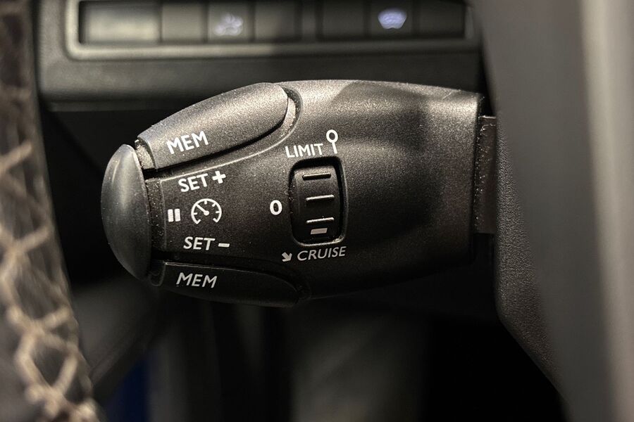 Peugeot 5008 vaihtoauto