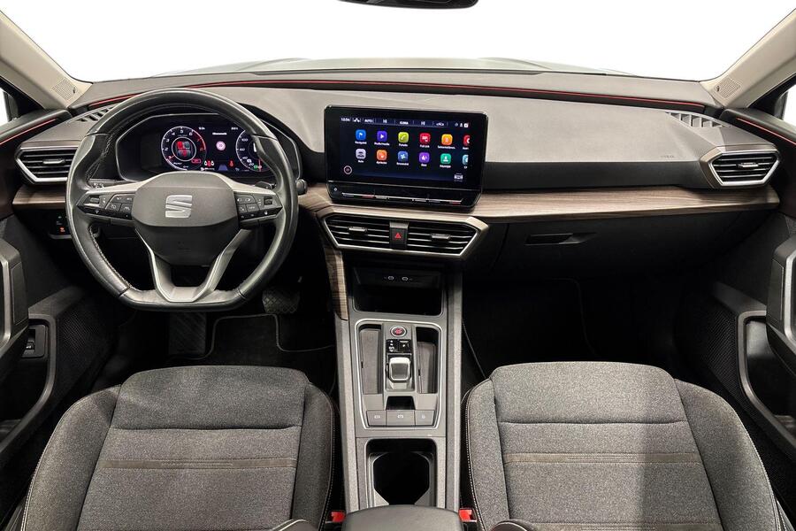 SEAT Leon Sportstourer vaihtoauto