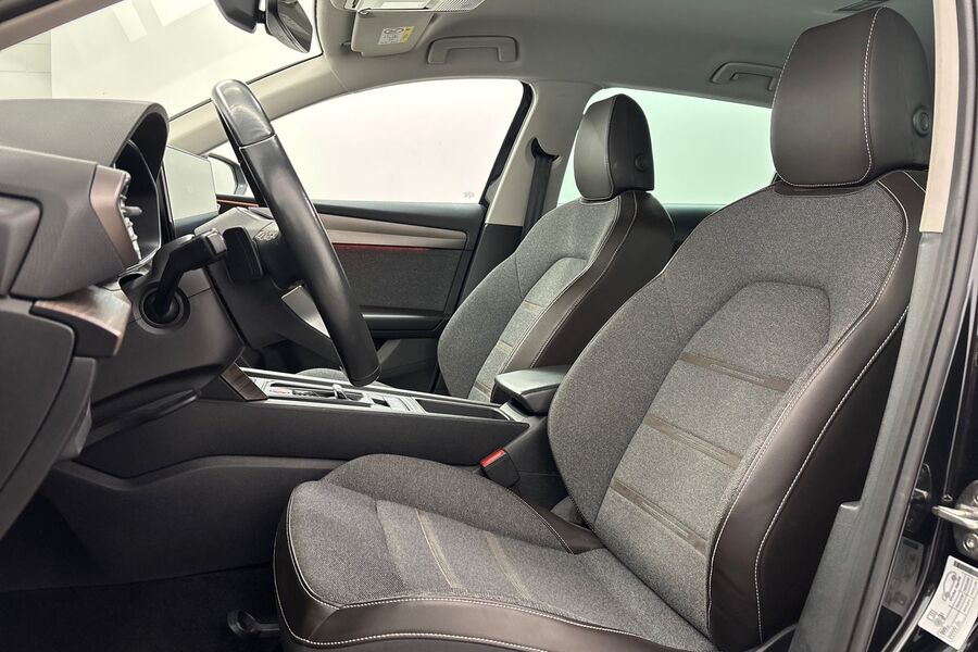 SEAT Leon Sportstourer vaihtoauto