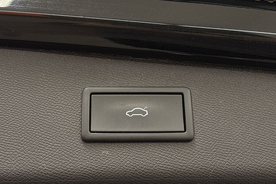 SEAT Leon Sportstourer vaihtoauto