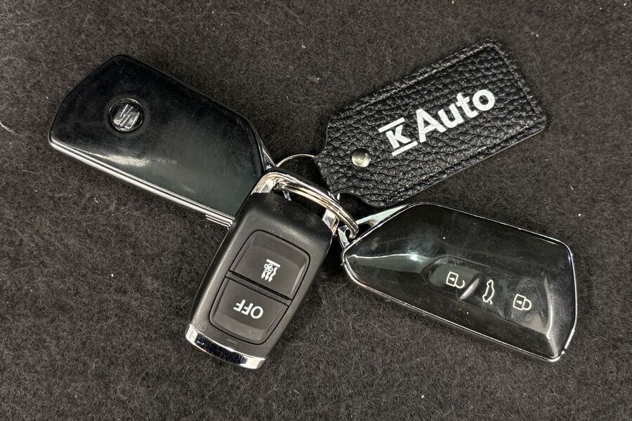 SEAT Leon Sportstourer vaihtoauto