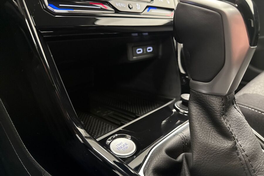 Volkswagen T-Cross vaihtoauto