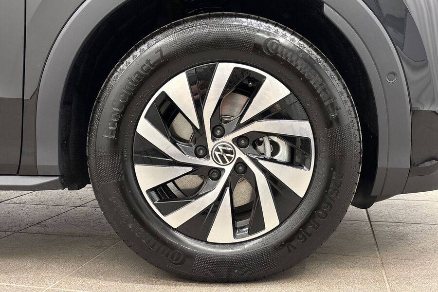 Volkswagen T-Roc vaihtoauto