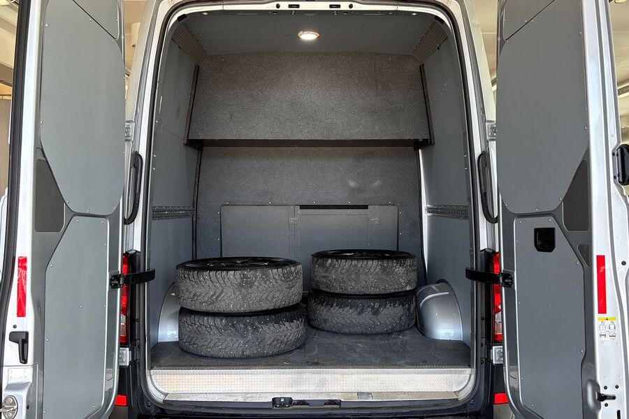 Volkswagen Crafter vaihtoauto