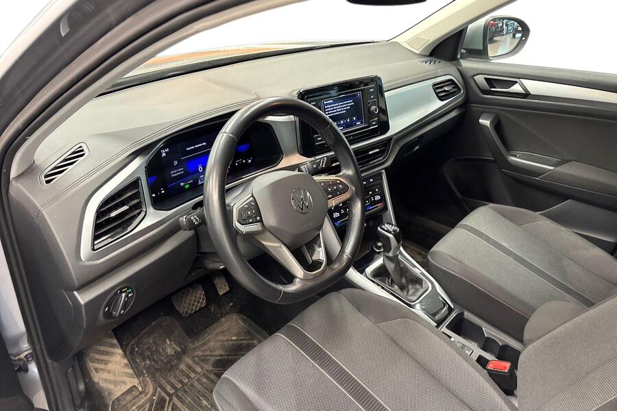 Volkswagen T-Roc vaihtoauto