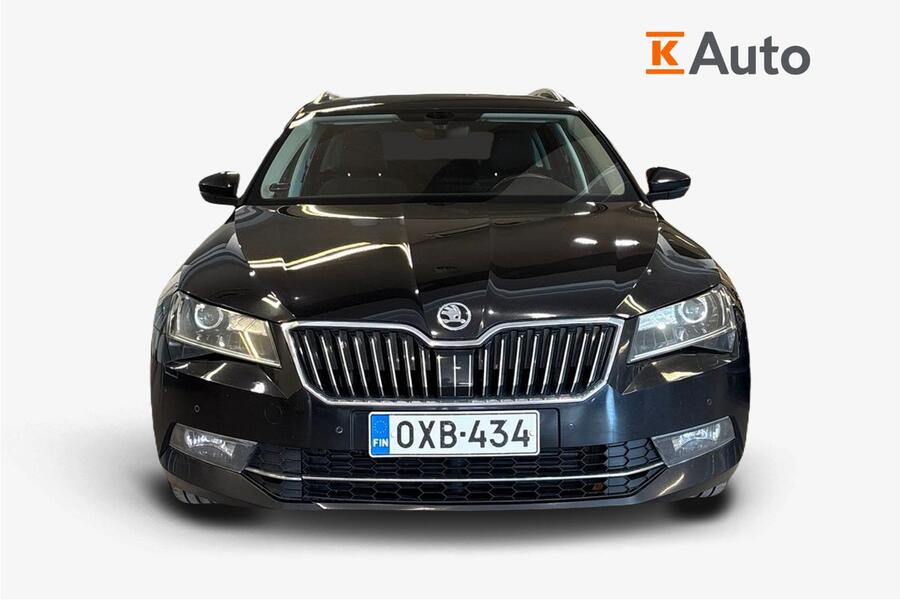 Skoda Superb vaihtoauto