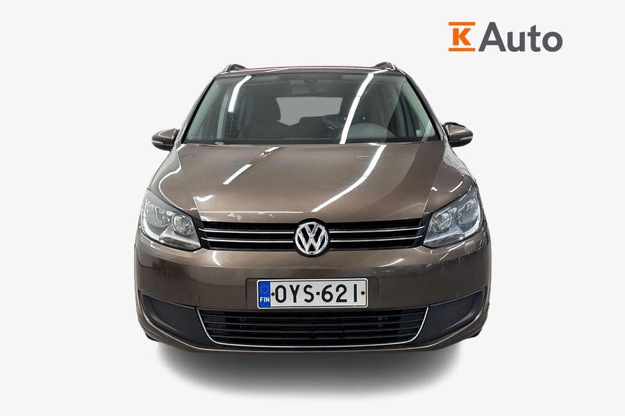 Volkswagen Touran vaihtoauto
