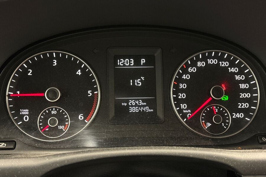 Volkswagen Touran vaihtoauto