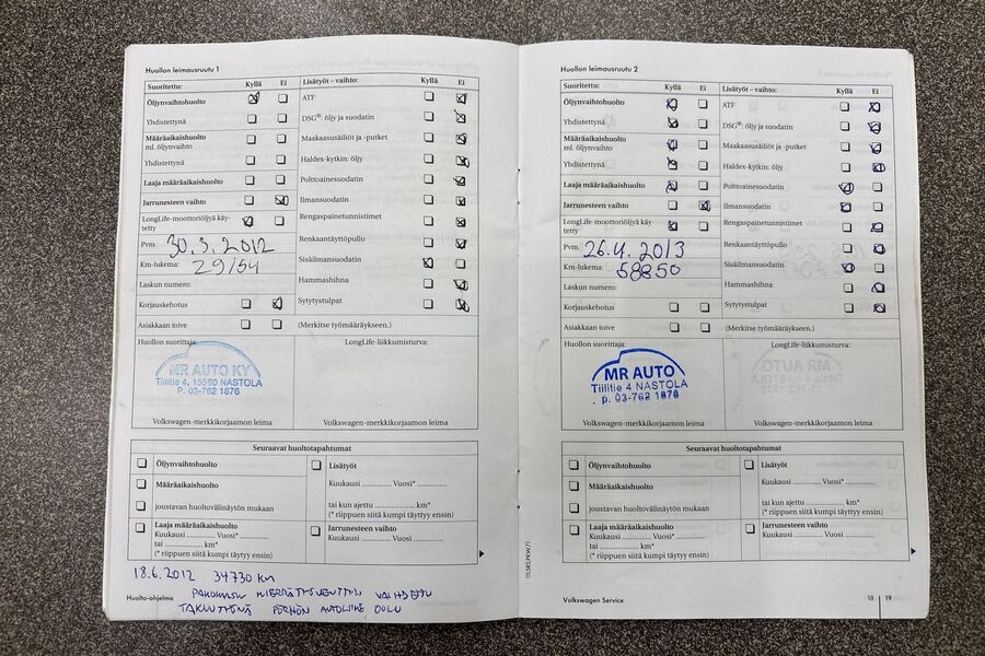 Volkswagen Touran vaihtoauto