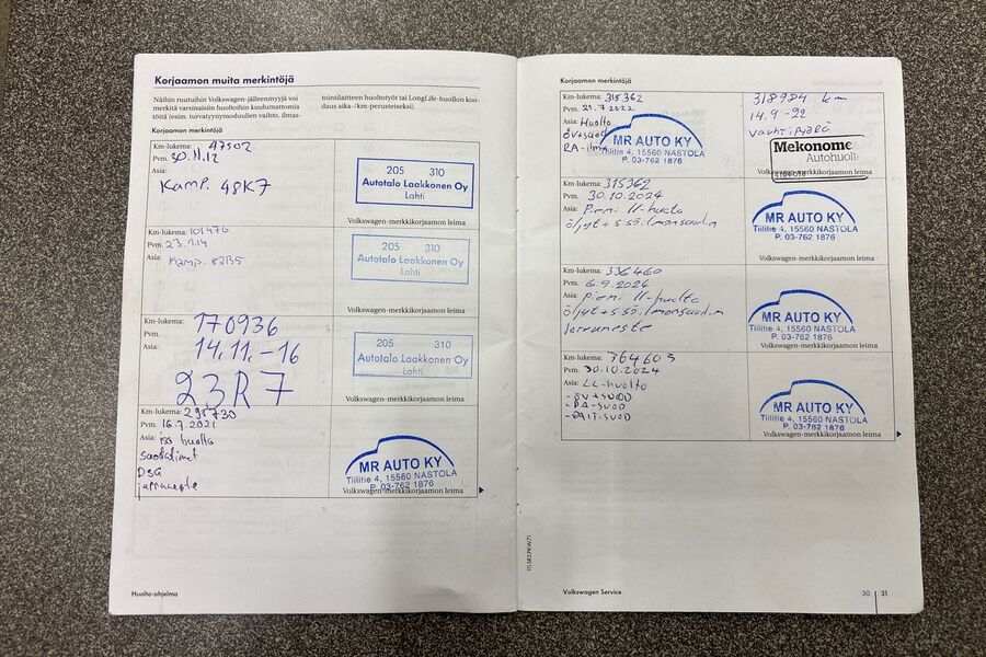 Volkswagen Touran vaihtoauto