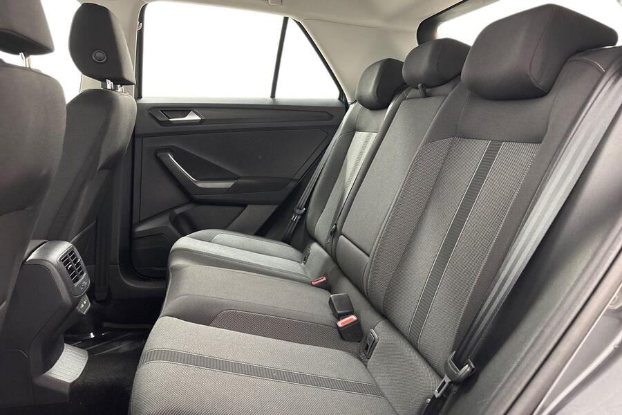 Volkswagen T-Roc vaihtoauto