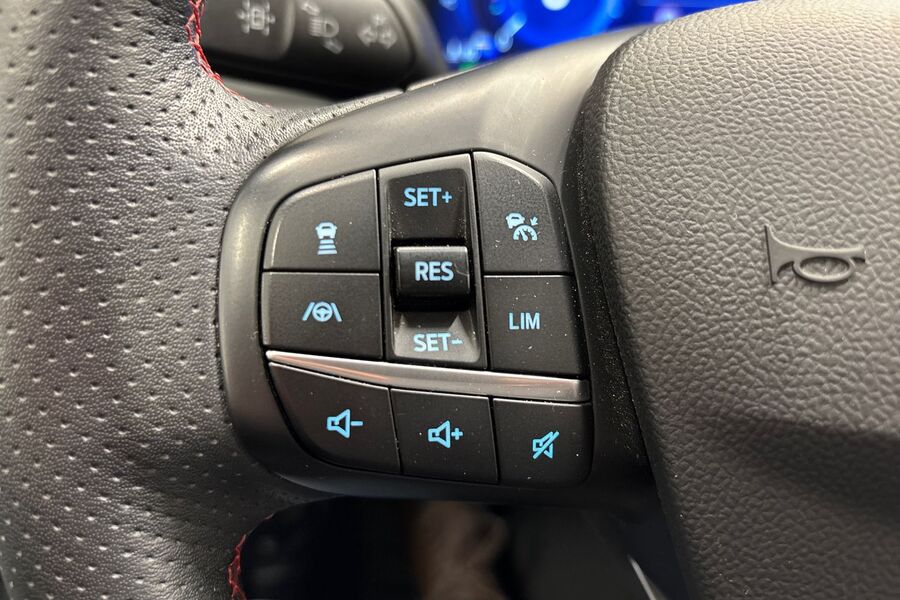 Ford Kuga vaihtoauto