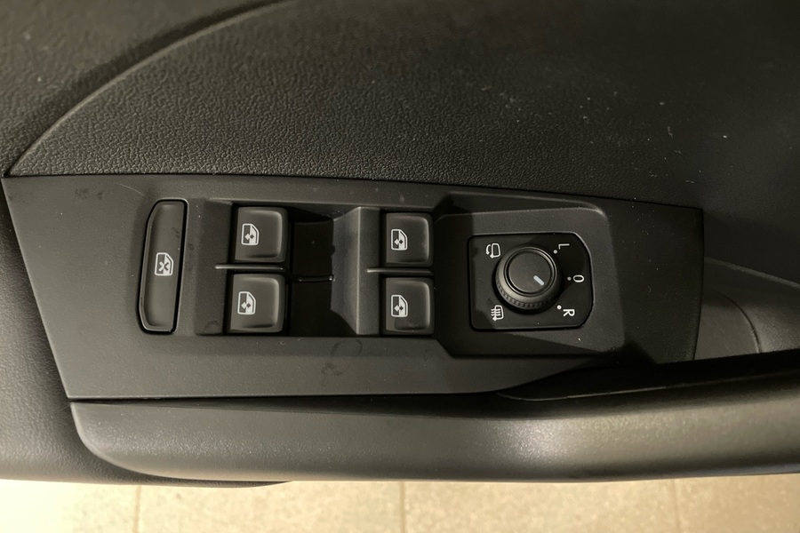 Volkswagen T-Cross vaihtoauto