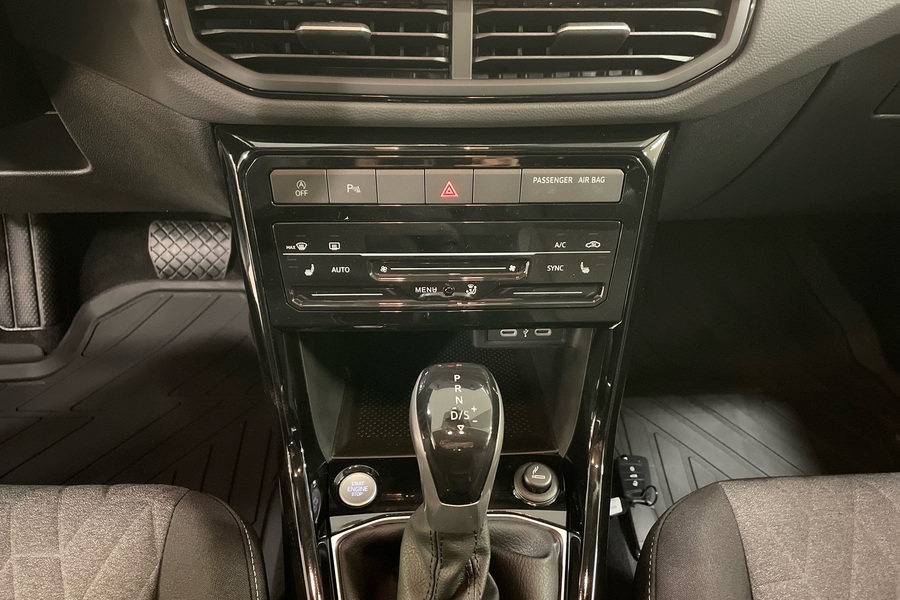 Volkswagen T-Cross vaihtoauto