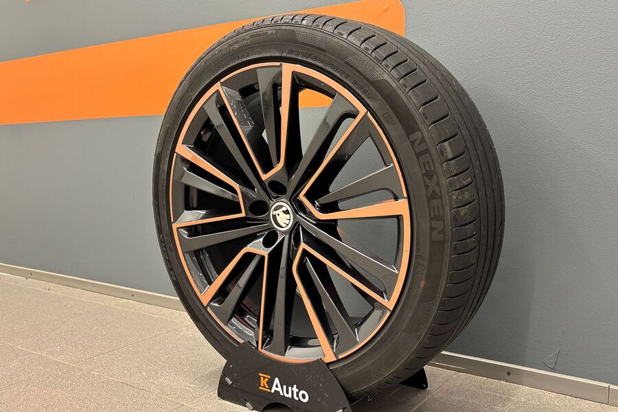 Skoda Enyaq vaihtoauto