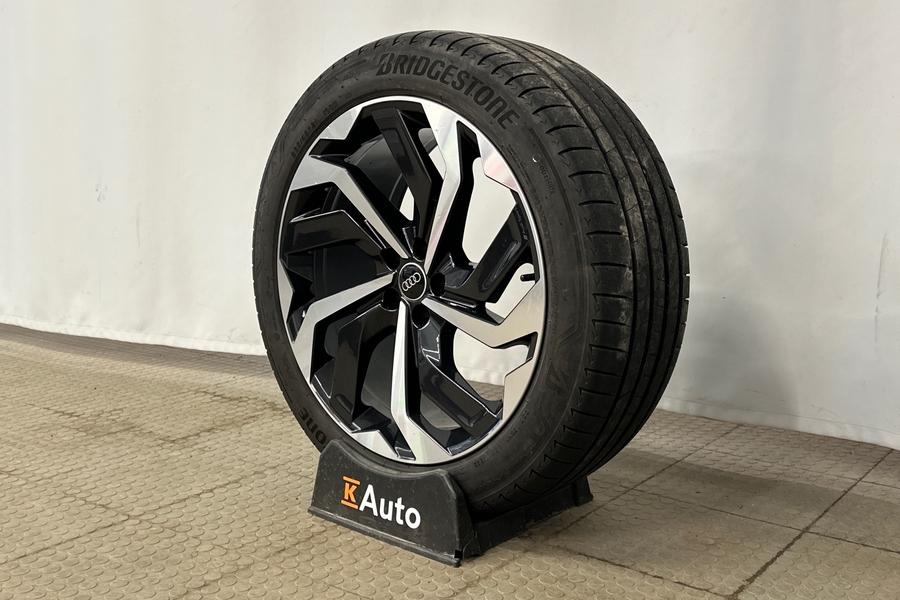 Audi e-tron vaihtoauto