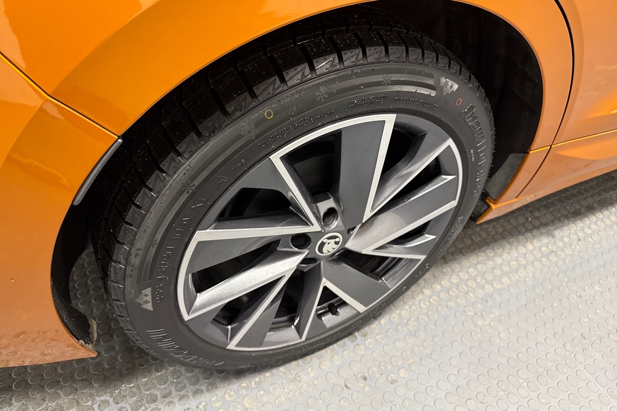 Skoda Enyaq vaihtoauto