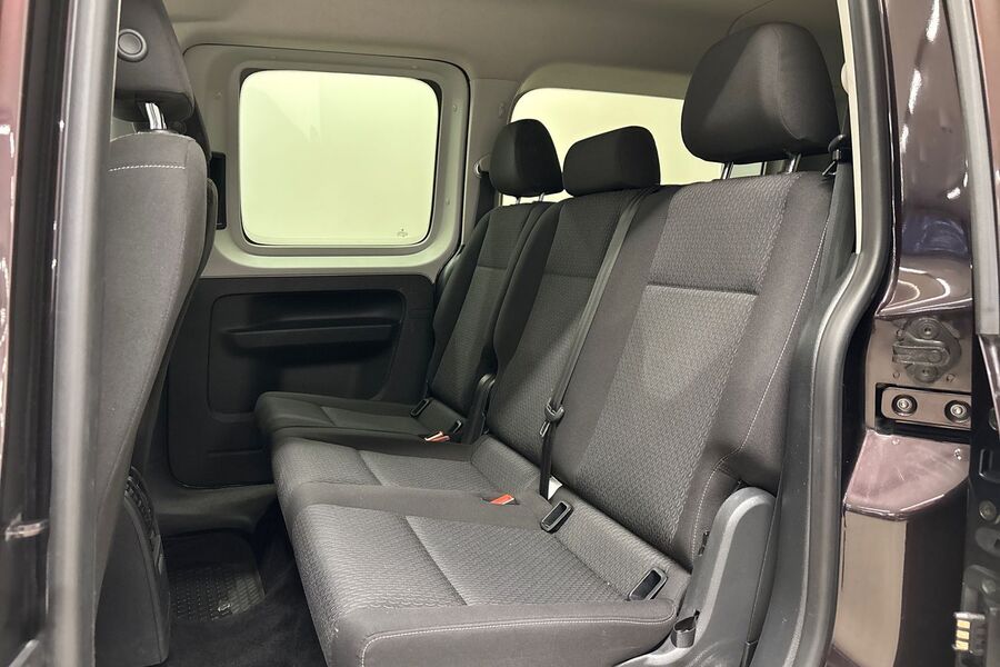 Volkswagen Caddy Maxi vaihtoauto