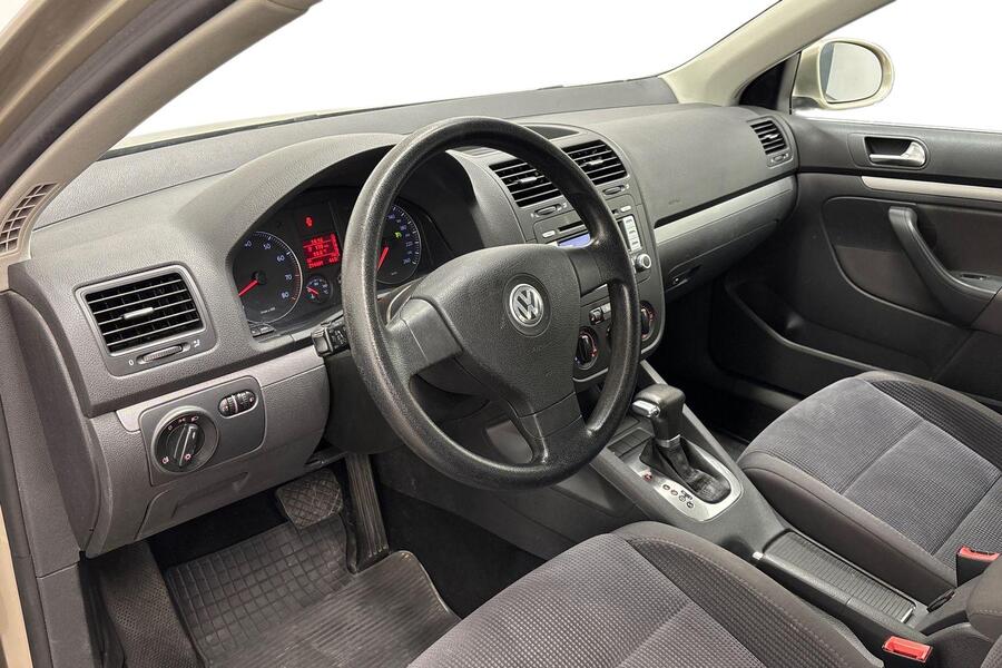 Volkswagen Jetta vaihtoauto