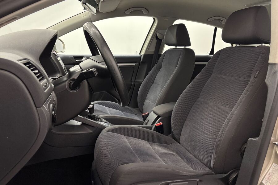 Volkswagen Jetta vaihtoauto