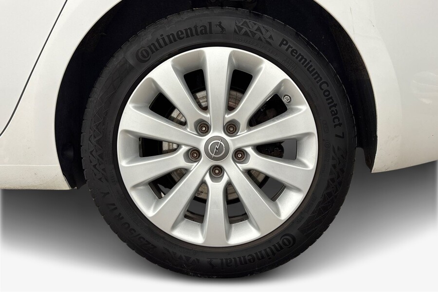 Opel Zafira Tourer vaihtoauto