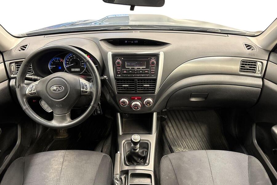Subaru Forester vaihtoauto