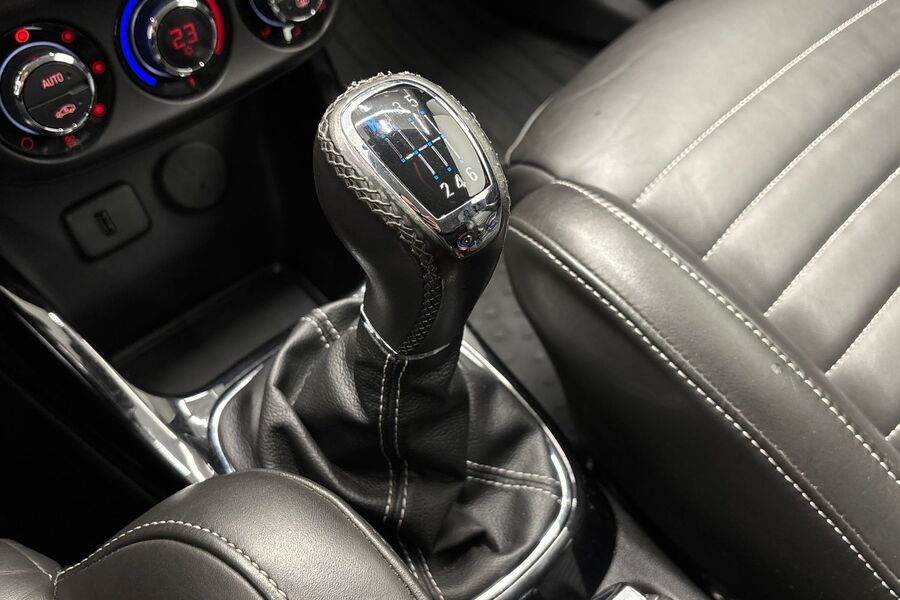 Opel Corsa vaihtoauto