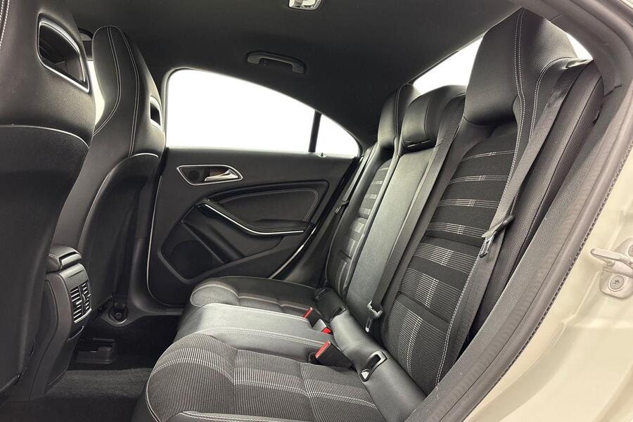 Mercedes-Benz CLA-sarja vaihtoauto