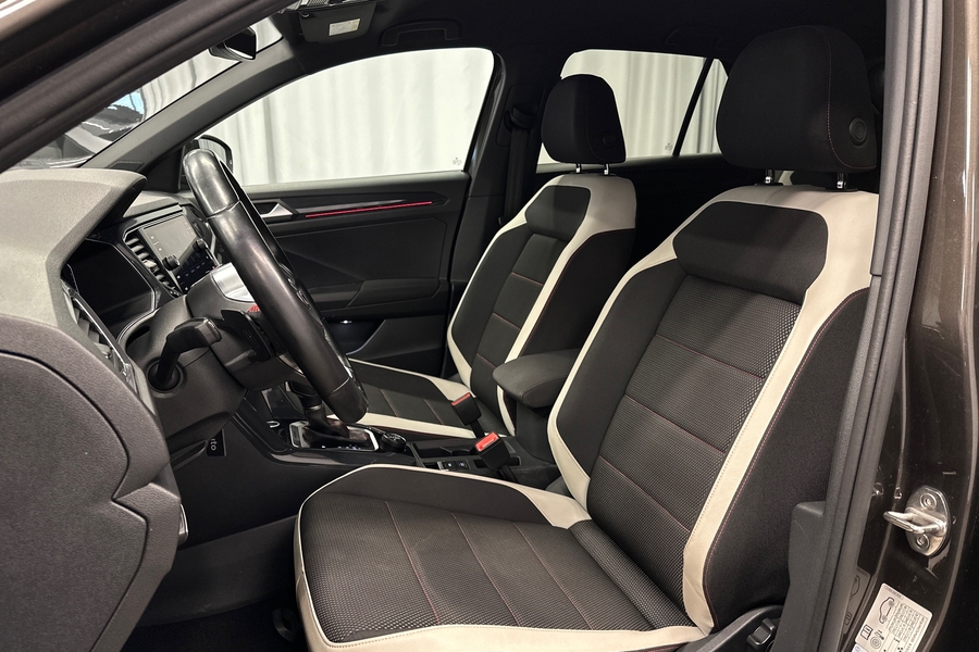 Volkswagen T-Roc vaihtoauto