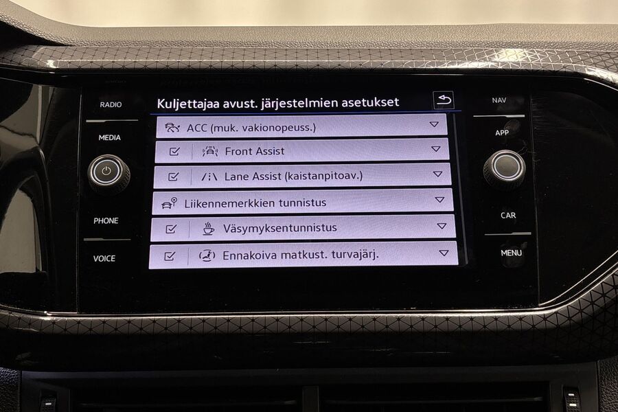 Volkswagen T-Cross vaihtoauto