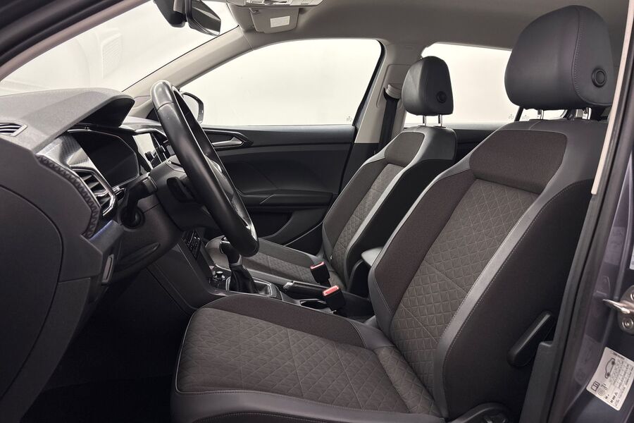 Volkswagen T-Cross vaihtoauto