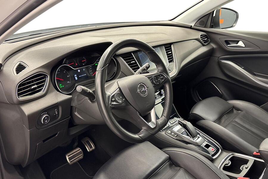 Opel Grandland X vaihtoauto